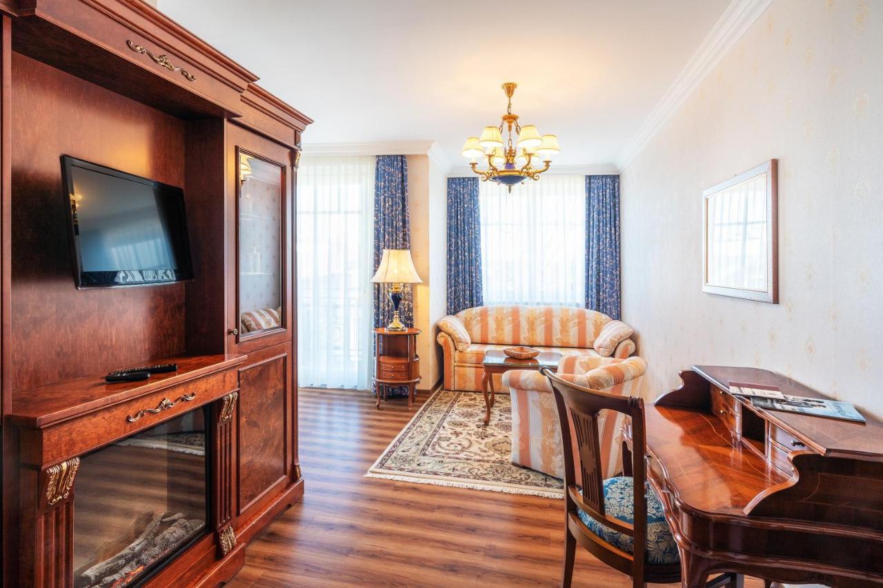 Seetelhotel Ahlbecker Hof Heringsdorf Dış mekan fotoğraf Suite