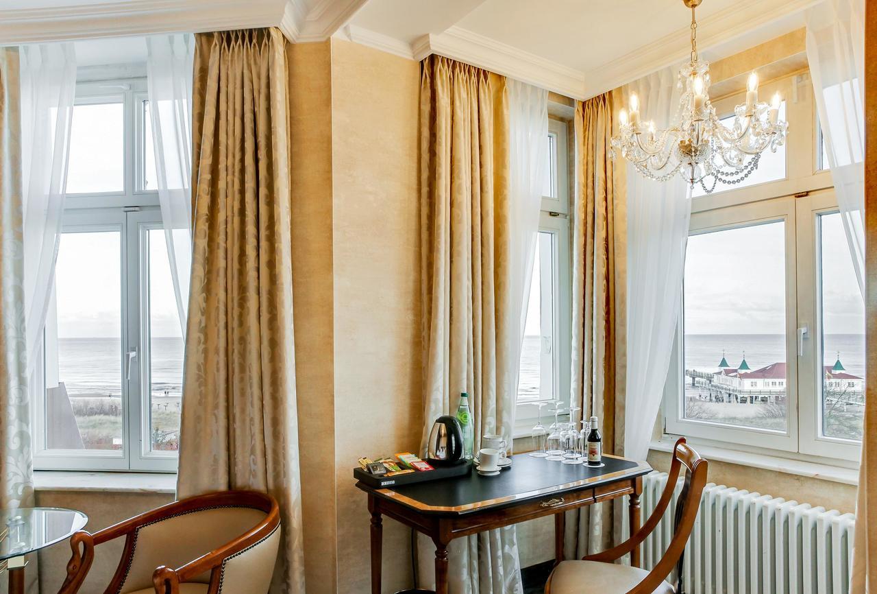 Seetelhotel Ahlbecker Hof Heringsdorf Dış mekan fotoğraf Curtains