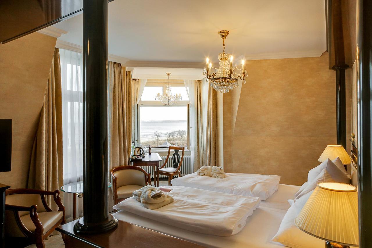 Seetelhotel Ahlbecker Hof Heringsdorf Dış mekan fotoğraf A room at the hotel