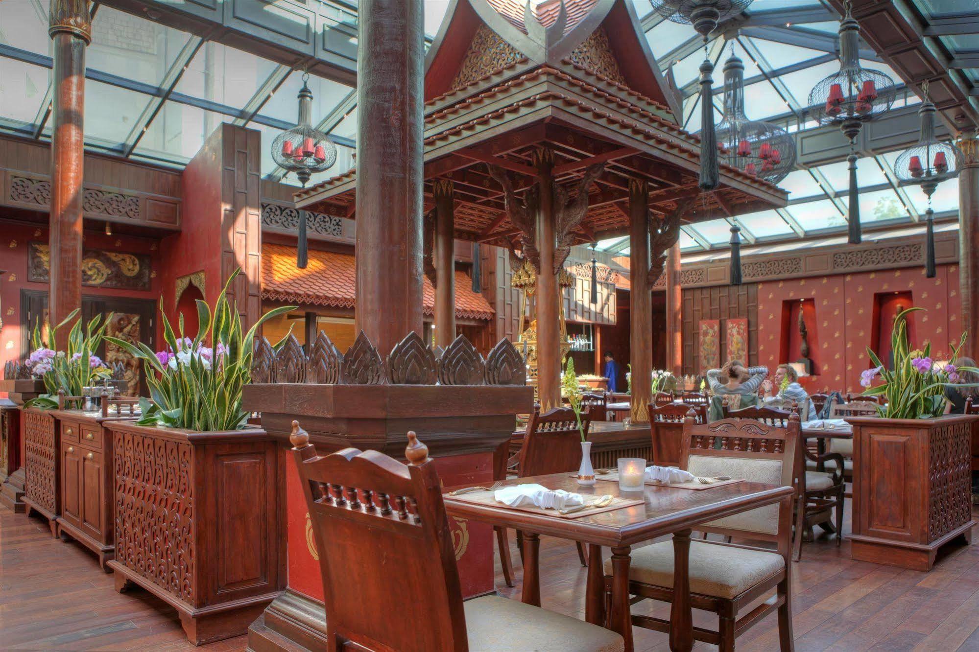 Seetelhotel Ahlbecker Hof Heringsdorf Dış mekan fotoğraf The interior of the restaurant
