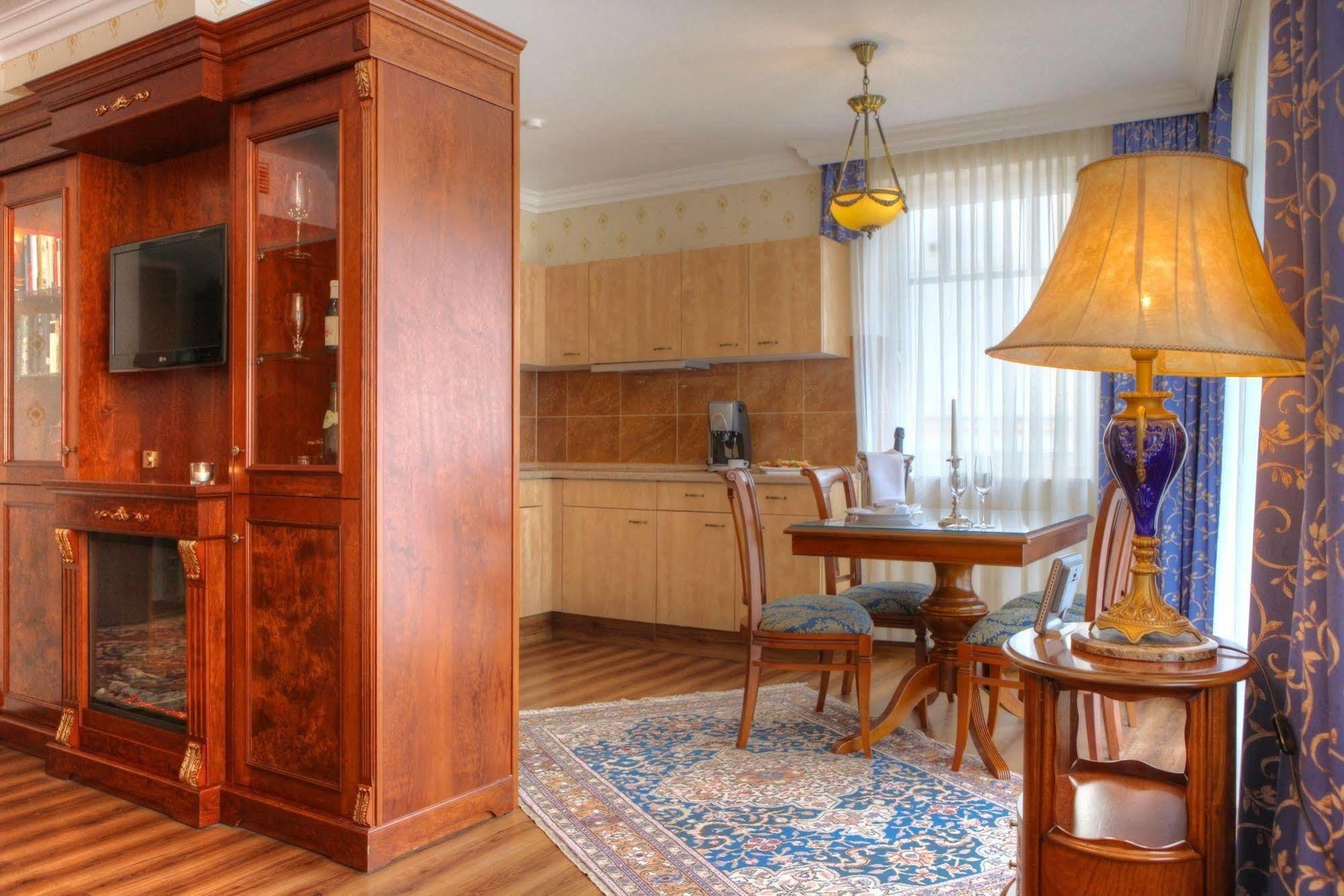 Seetelhotel Ahlbecker Hof Heringsdorf Dış mekan fotoğraf A typical apartment